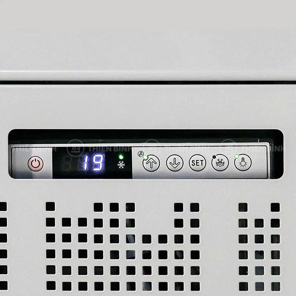 Tủ mát Alaska 4 cánh có sưởi kính SL-24C4 - ảnh 5 Bảng điều khiển Alaska SL-24C4
