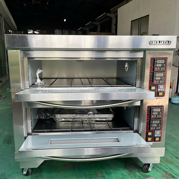 Lò nướng Berjaya 2 tầng 4 khay điện BJY-E13KW-2BDD - ảnh 2 Bên trong lò nướng Berjaya BJY-E13KW-2BD