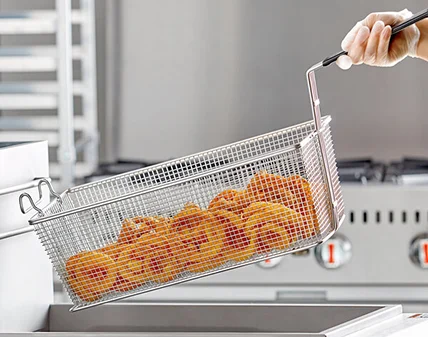 Cách chọn mua bếp chiên nhúng tốt cho gia đình và kinh doanh - ảnh 2 thanh-pham-cua-bep-chien-nhung