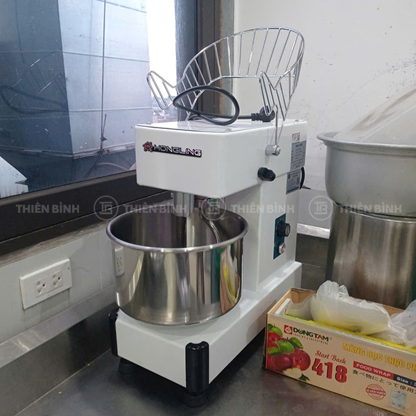 Hongling HS-10 có lồng bảo vệ