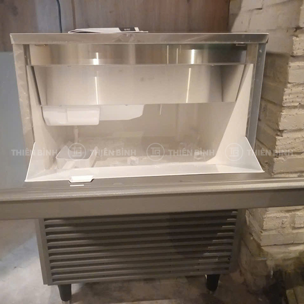 Khoang máy làm đá Hoshizaki IM-65A