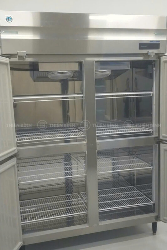 Tủ đông đứng 4 cánh Hoshizaki HF-146MA-S - ảnh 4 Khoang tủ Hoshizaki HF-146MA-S