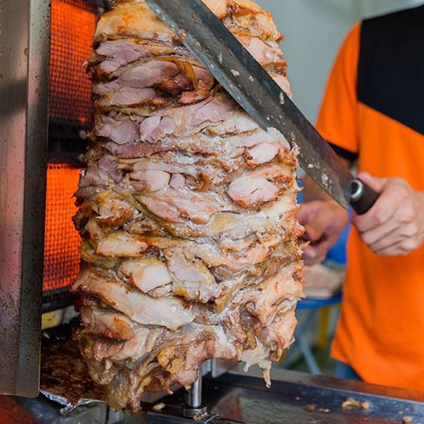 Lò nướng thịt Doner Kebab cho ra chất lượng thịt vàng ươm thơm ngon