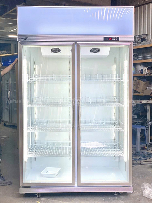 Tủ mát 2 cánh kính cao cấp có quạt lạnh Snow Village LC-1260FA - ảnh 2 Mặt trước tủ mát Snow Village LC-1260FA