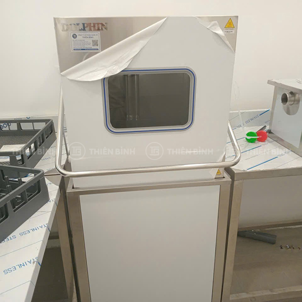 Máy rửa bát công nghiệp Dolphin DW3210S - ảnh 5 Thiên Bình cung cấp máy rửa bát Dolphin DW3210S cho khách hàng tại Hoài Đức