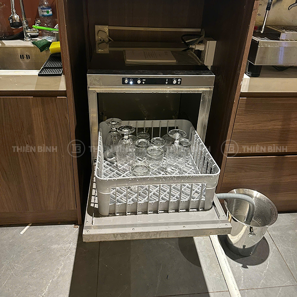 Máy rửa ly quầy bar ATA B21 - ảnh 8 khoang may rua ly ata b21