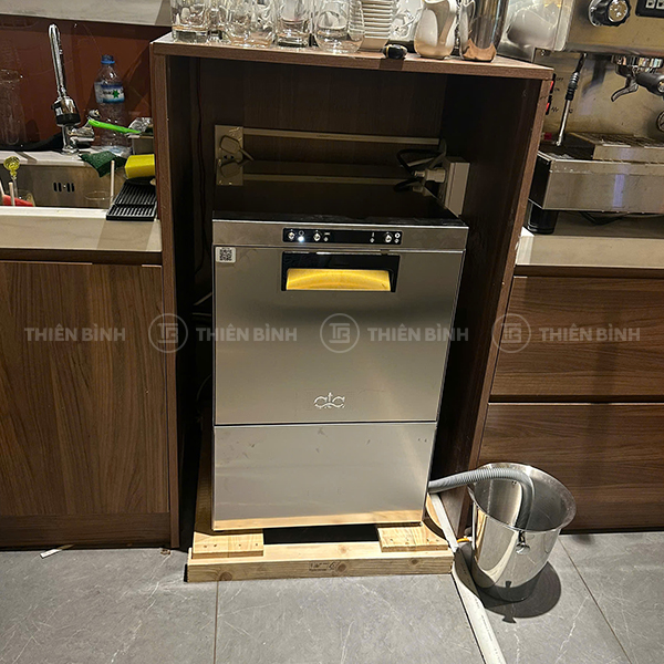 Máy rửa ly quầy bar ATA B21 - ảnh 7 may rua ly ata b21 kich thuoc nho gon