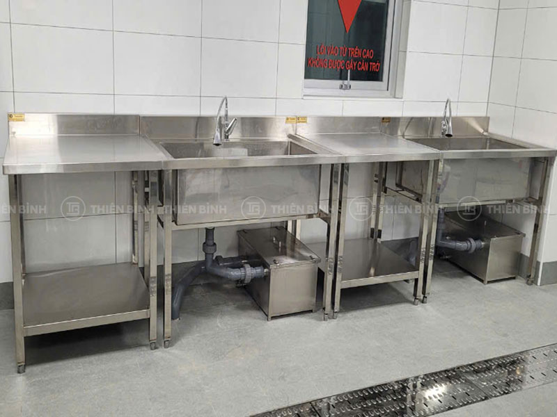 Thiên Bình sản xuất các thiết bị inox theo kích thước yêu cầu