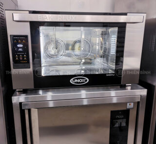 Lò nướng đối lưu 4 khay Unox Bakerlux Shop.Pro XEFR04EUETDV