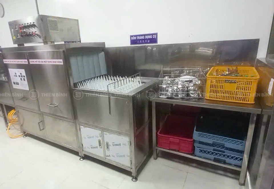 Máy rửa bát băng chuyền TB-616 - ảnh 1 Ảnh máy rửa bát băng chuyền TB-616