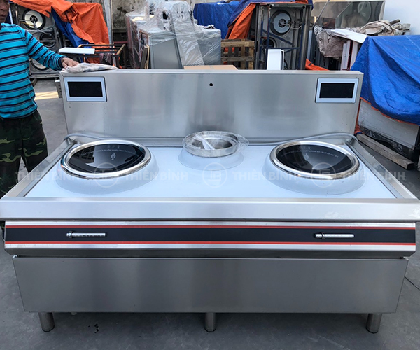 Hình ảnh bếp từ đôi 8kW mặt lõm có bầu nước