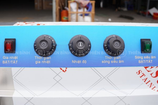 Máy rửa bát siêu âm Baviwash 1500XD - ảnh 5 Bảng điều khiển bồn rửa Baviwash 1500XD