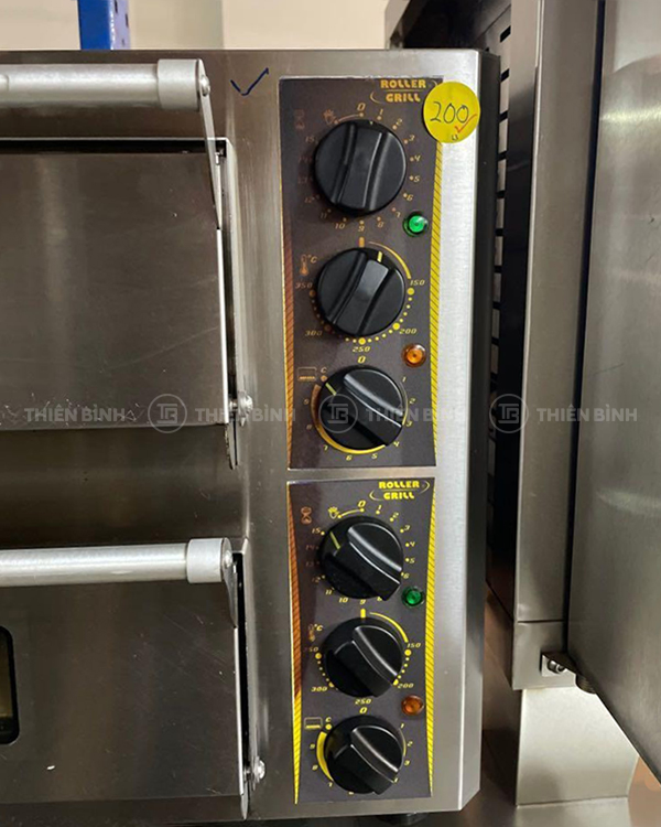 Lò nướng pizza 2 tầng Roller Grill PZ 430 D - ảnh 1 Bảng điều khiển lò pizza 2 tầng Roller Grill PZ 430 D