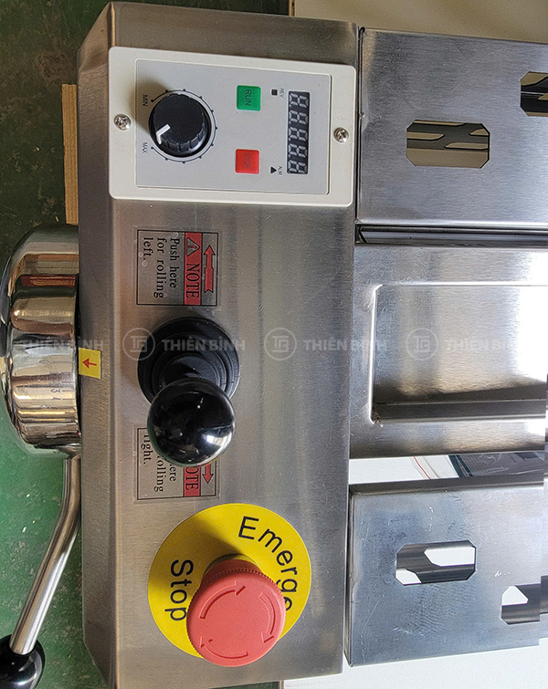Máy cán bột 2 chiều để bàn Hongling MT500 - ảnh 3 Điều khiển máy cán bột Hongling MT500