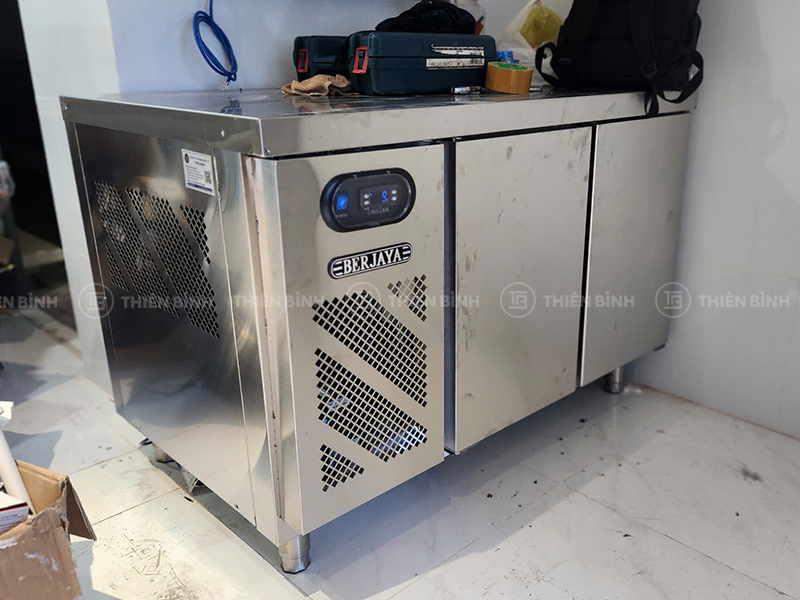 Cung cấp thiết bị cho nhà hàng hygge eatery - ảnh 8 Bàn mát Berjaya 2 cánh Thiên Bình cung cấp