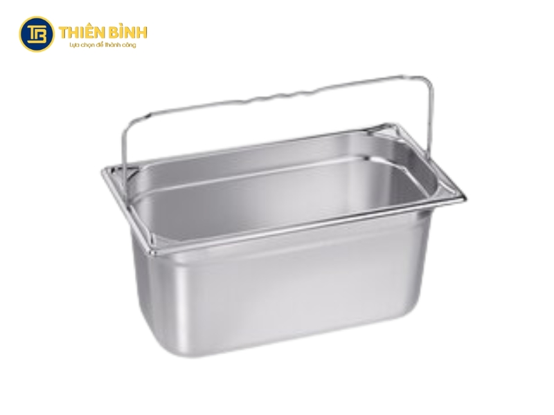Tổng hợp kích thước các loại khay inox GN và ứng dụng thực tế - ảnh 4 Khay GN có tay cầm