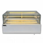 Tủ bánh kem 1m2 kính vuông Snow Village GB-1200V.Z1