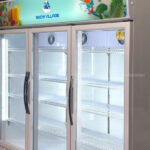 Hình ảnh tủ mát trưng bày 3 cánh kính Snow Village LC-1800X