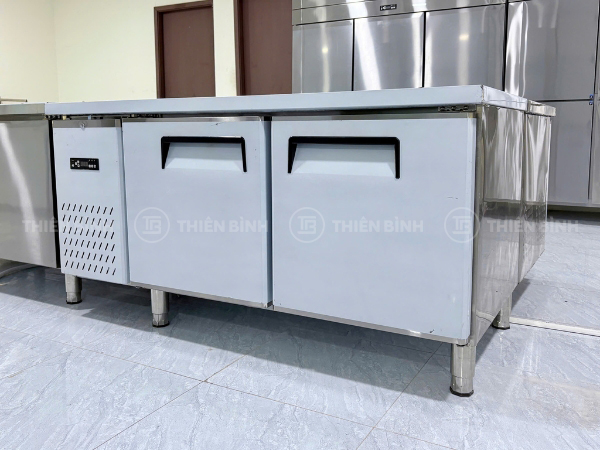 Bàn đông 2 chế độ đông hoặc mát 2 cánh 1m5 Lightcool LC-1575F (inox 201) - ảnh 2 Bàn đông 2 chế độ đông hoặc mát 1m5 Lightcool LC-1575F (inox 201)