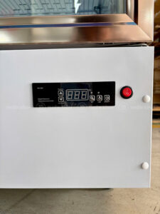 Tủ mát 1 cánh kính Lightcool LC-1K400C (màu trắng) - ảnh 6 Bảng điều khiển tủ Lightcool LC-1K400C