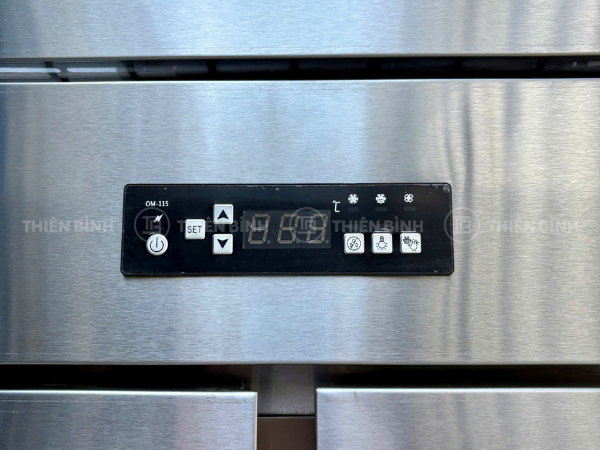 Điều khiển điện tử của tủ đông Lightcool LC-4I840F