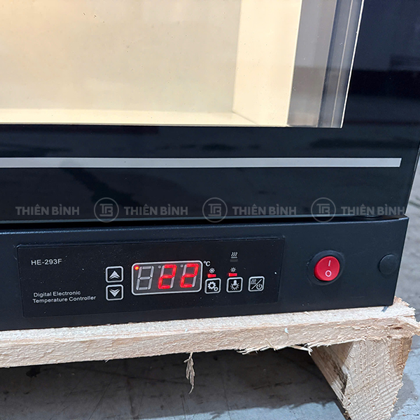 Tủ mát quầy bar 2 cánh kính Lightcool LC-2K208C - ảnh 2 Điều khiển tủ mát quầy bar Lightcool LC-2K208C