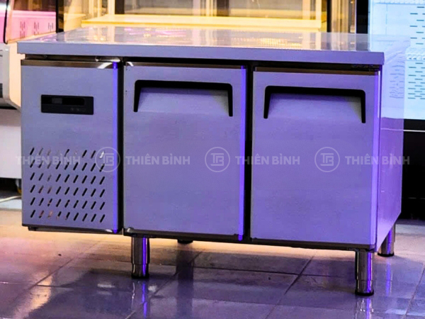 Bàn đông 2 chế độ đông hoặc mát 2 cánh 1m2 Lightcool LC-1275F (inox 201) - ảnh 3 Hình ảnh bàn đông Lightcool LC-1275F (inox 201)