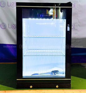 Tủ mát 1 cánh kính mini Lightcool LC-1K150C - ảnh 1 Hình ảnh tủ mát 1 cánh kính mini Lightcool LC-1K150C