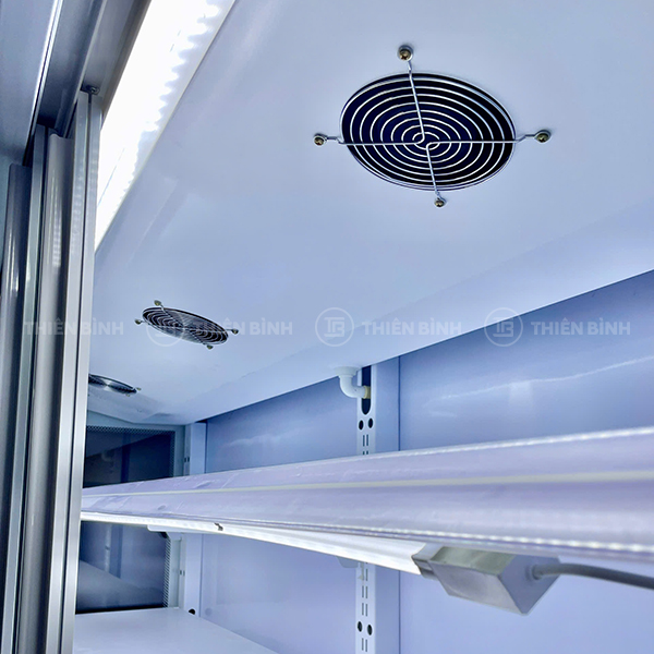 Tủ mát siêu thị kính lùa 2m Lightcool LC-2000 - ảnh 3 Tủ Lightcool LC-2000 làm lạnh đối lưu bằng quạt gió