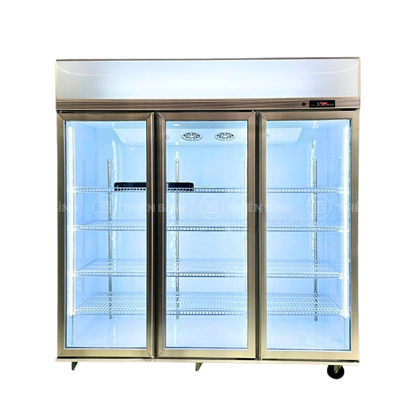 tu-mat-3-canh-kinh-lightcool-lc-3k1600c-may-nen-tren Tủ mát 3 cánh kính Lightcool LC-3K1600C máy nén trên