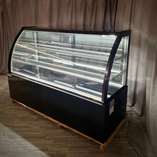 Tủ trưng bày bánh 3 tầng 1m8 kính cong Lightcool LC-1800 - ảnh 2 Tủ trưng bày bánh 3 tầng kính cong Lightcool LC-1800