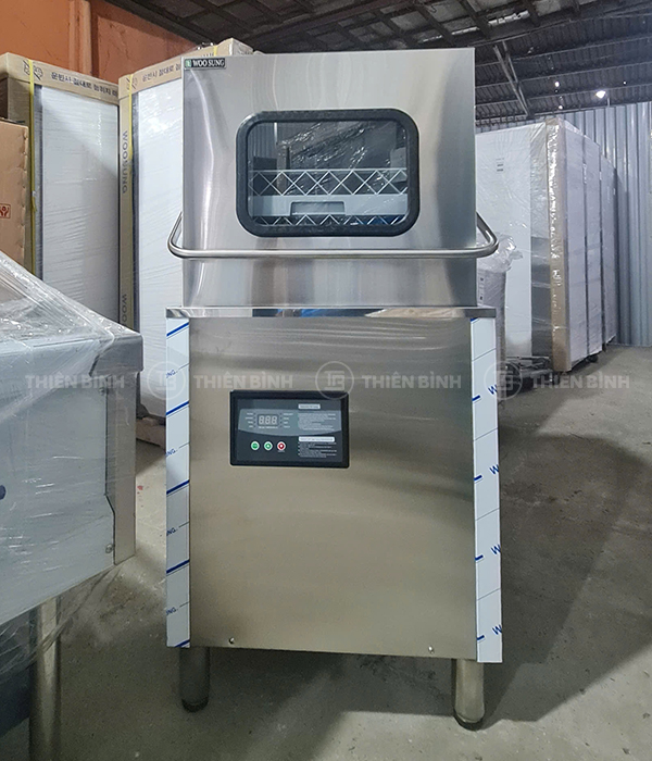 anh may rua bat grand woosung gdw 03