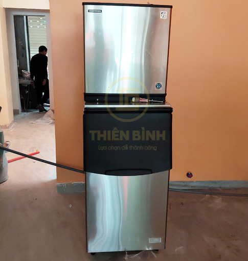 Máy làm đá viên hình bán nguyệt Hoshizaki KMD-270AB 265kg/ngày - ảnh 1 Máy làm đá Hoshizaki 248kg KMD-270AB