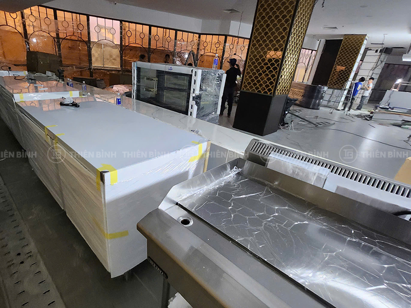 Cung cấp thiết bị cho nhà hàng buffet N'Rona - Aeon Mall Tân Phú - ảnh 4 Các thiết bị được vận chuyển tới nhà hàng