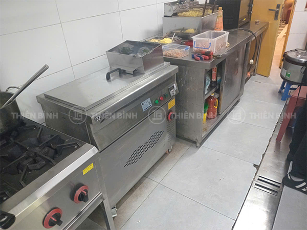 Hình ảnh bếp chiên tách dầu 35L dùng gas