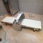 Máy cán bột Heng Wu HW-450TF