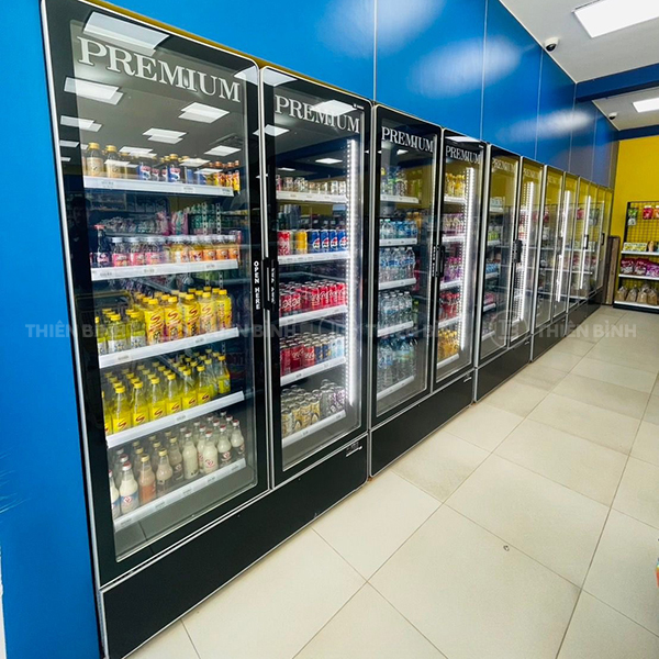 Tủ mát 2 cánh kính Sanden SPB-1000P Premium Inverter - ảnh 5 Sử dụng tủ mát Sanden SPB-1000P trong siêu thị