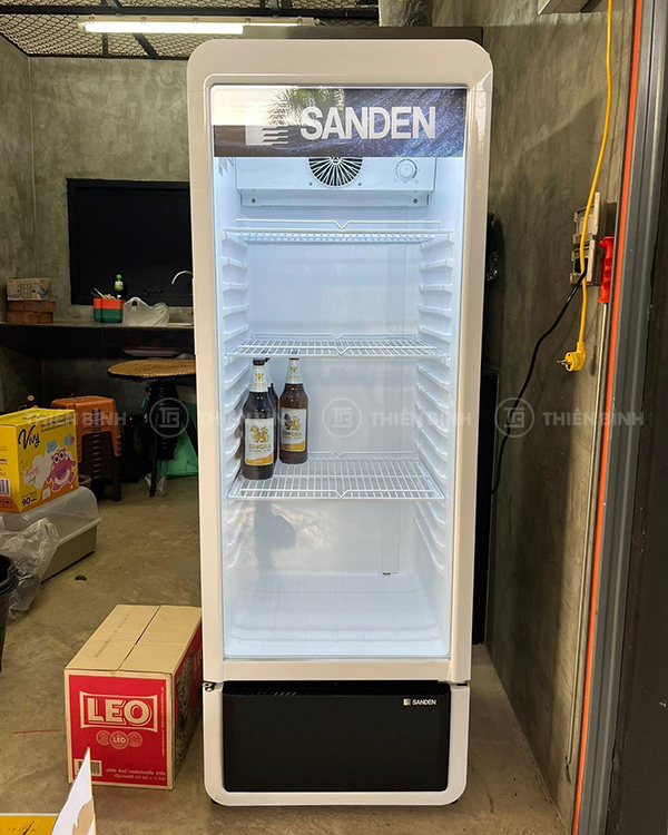 Tủ mát 1 cánh kính Sanden SPC-0270 - ảnh 1 Tủ mát Sanden SPC-0270
