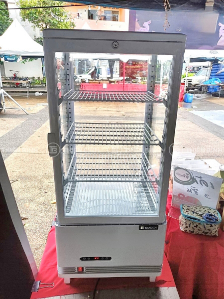 Tủ trưng bày bánh 4 tầng để bàn Sanden SAG-0785C - ảnh 1 Tủ trưng bày bánh 4 tầng Sanden SAG-0785C