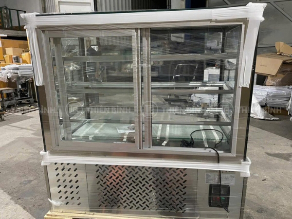 Tủ trưng bày bánh 4 tầng 1m2 kính vuông Sanden SKR-1203G - ảnh 2 Tủ trưng bày bánh Sanden SKR-1203G